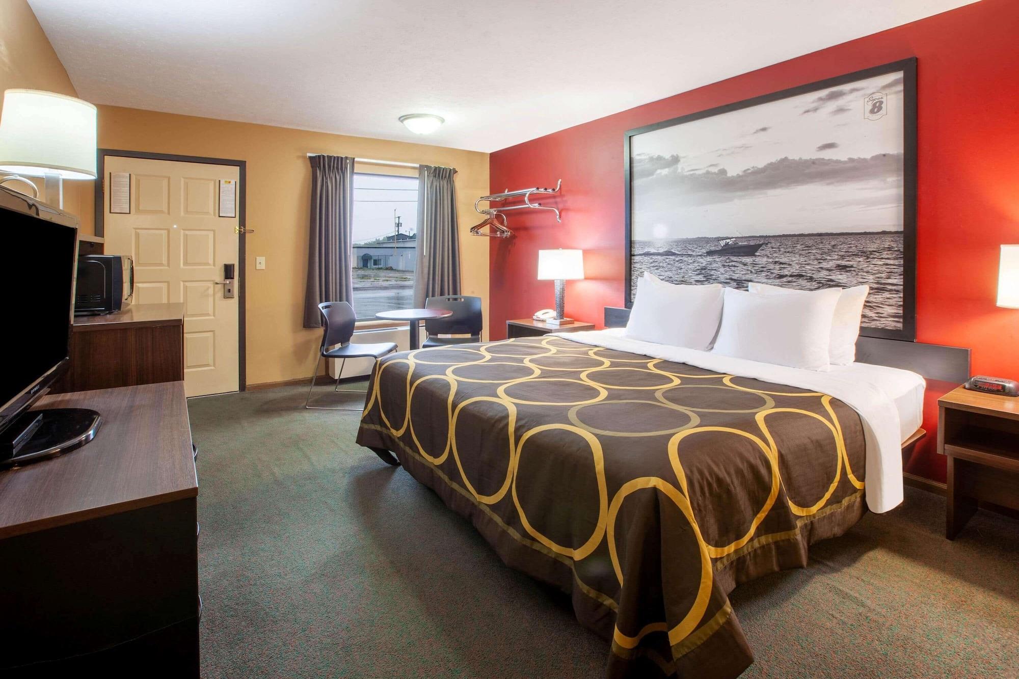 Super 8 By Wyndham Sandusky Exterior foto