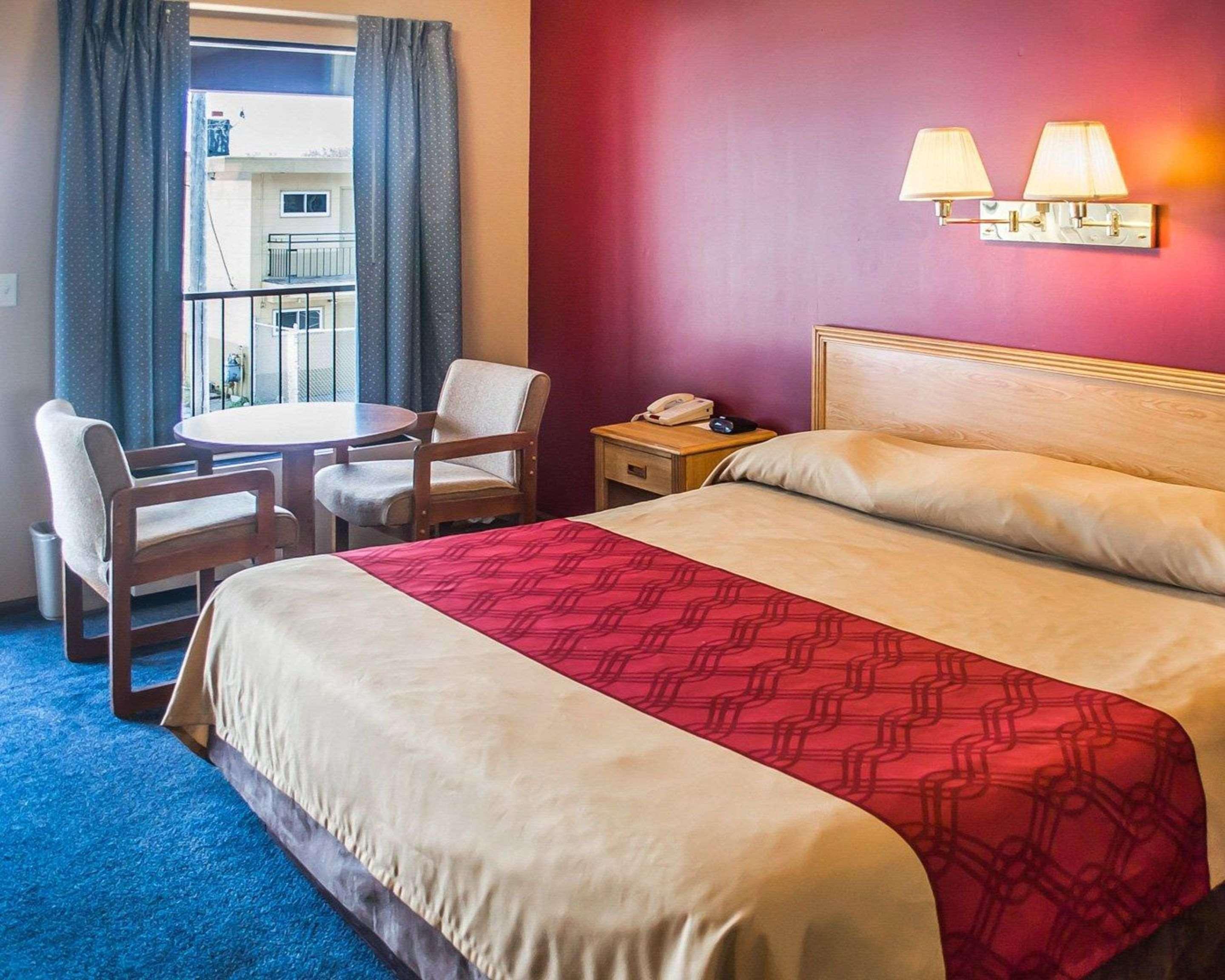 Super 8 By Wyndham Sandusky Exterior foto